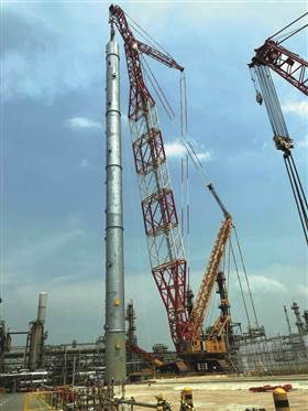 Demag CC 8800-1 with Boom Booster