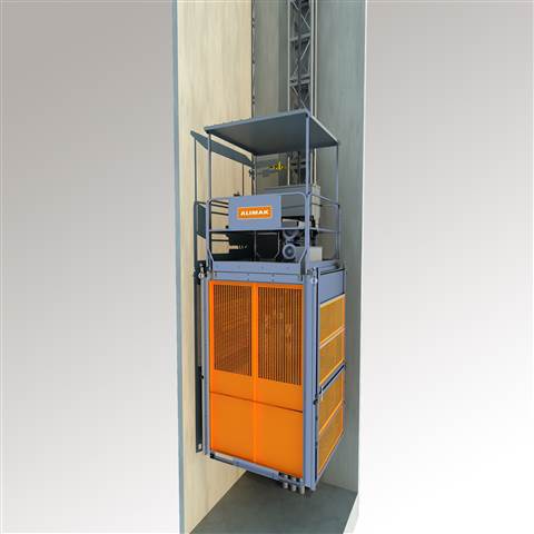 ALIMAK LSH - Inside elevator shaft